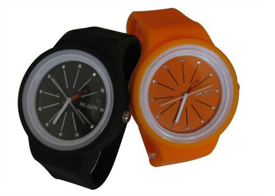 뜨거운 판매! ss.com 실리콘 묵은 방수 묵 시계를 봅니다